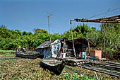 From Siem Reap to Battambang - boat trip along the river Stung Sangker, houseboat